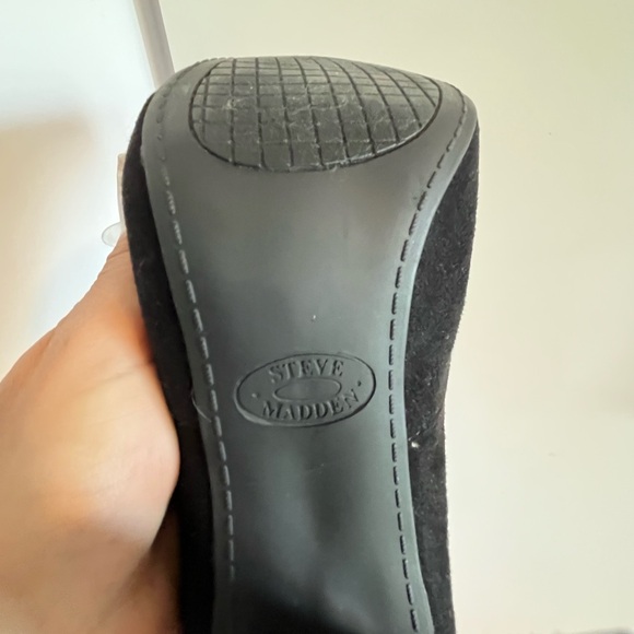 Steve Madden black suede thigh high boots with tie, size 9 - Picture 2 of 4